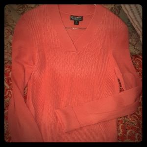 Beautiful 100% Cashmere sweater